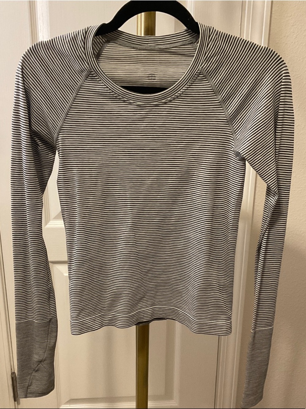 Lululemon Swiftly Tech Long Sleeve Shirt 2.0,